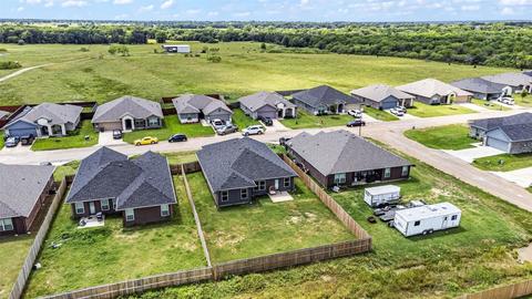 143 Willowbend Loop, Mabank, TX 75147 photo 19