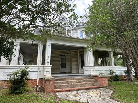 110 W North St, Hico, TX 76457