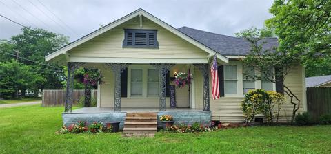 520 S 10th Ave, Teague, TX 75860