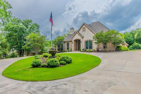 116 Anthony Dr, Lakeside, TX 76108
