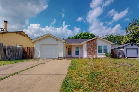 1407 Forest Valley Dr, Arlington, TX 76018