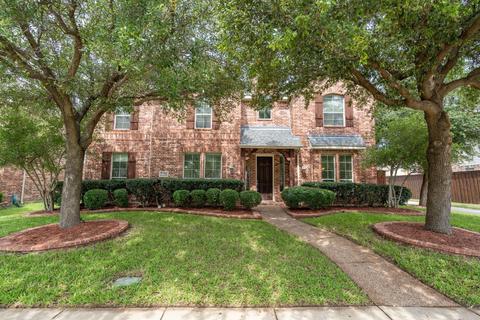 3945 Freshwater Dr, Carrollton, TX 75007