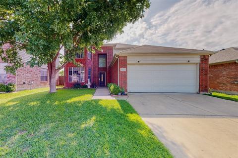 8421 Asheville Ln, Fort Worth, TX 76123