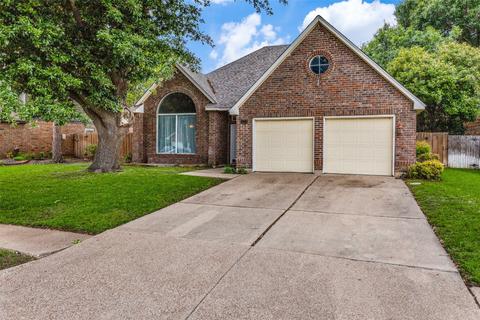 4429 Carolina St, Grand Prairie, TX 75052