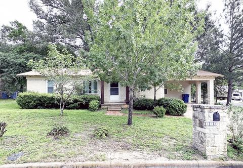 523 Cherokee Trce, Athens, TX 75751