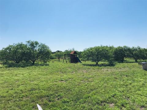 395 County Road 175, Bangs, TX 76823 photo 5