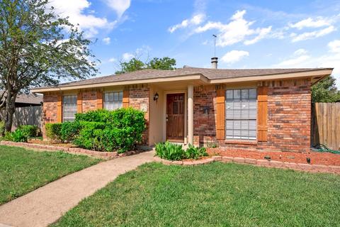 1842 Sandra Ln, Grand Prairie, TX 75052