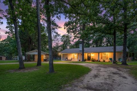 164 1st Oak Dr, Enchanted Oaks, TX 75156