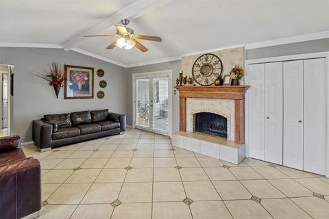 1810 Crockett St, Garland, TX 75042