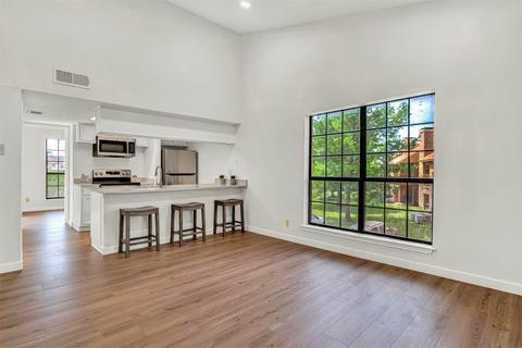 5821 Marvin Loving Dr #102, Garland, TX 75043