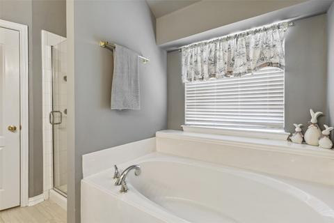 2404 Champlain Ln, Denton, TX 76210 photo 22