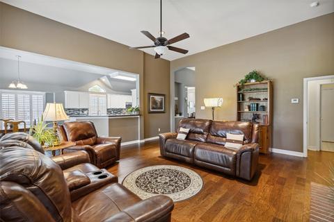 2404 Champlain Ln, Denton, TX 76210 photo 14
