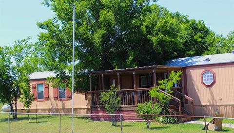 817 Doc Holiday Rd, Sanger, TX 76266