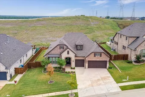 988 Fairway Ranch Pkwy, Roanoke, TX 76262