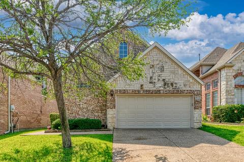 8122 Persimmon St, Irving, TX 75063