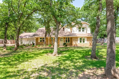 4612 Maywood Dr, Arlington, TX 76017
