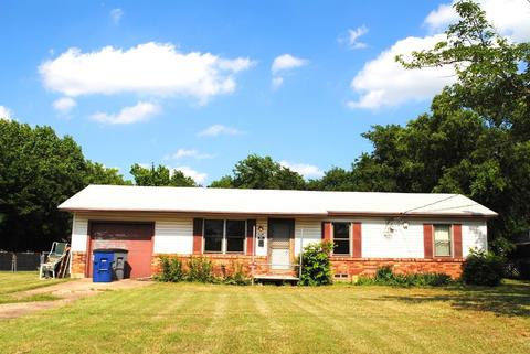 636 Westridge Ave, Lancaster, TX 75146