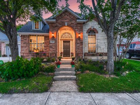 443 Richmond St, Irving, TX 75063