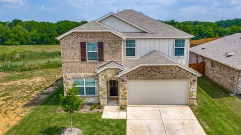 1001 Vernon Dr, Aubrey, TX 76227