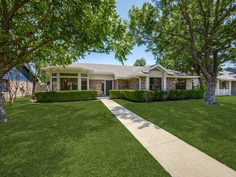 117 Country View Ln, Garland, TX 75043