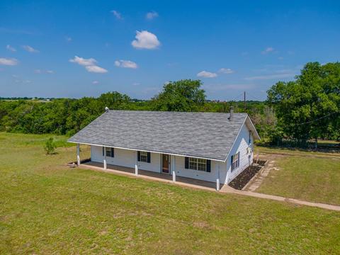 123 Nellie Bell Ln, Italy, TX 76651