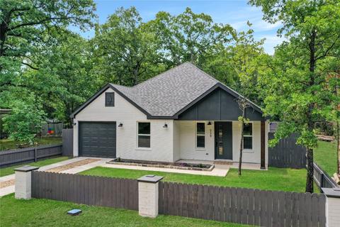229 Longhorn Rd, Mabank, TX 75156