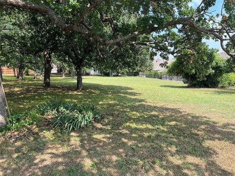 3941 Maggies, Denton, TX 76210