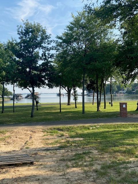 146 Hilton Head Island Dr, Mabank, TX 75156