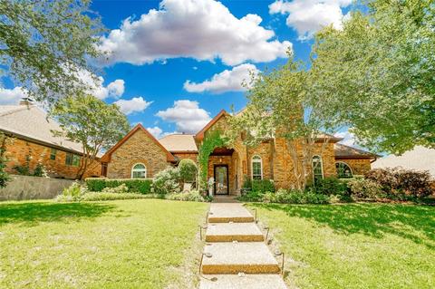 1217 Magnolia Dr, Carrollton, TX 75007