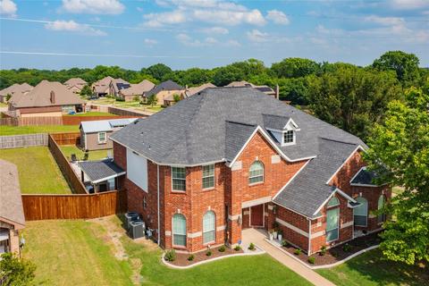 3036 Betsy Ct, Glenn Heights, TX 75154