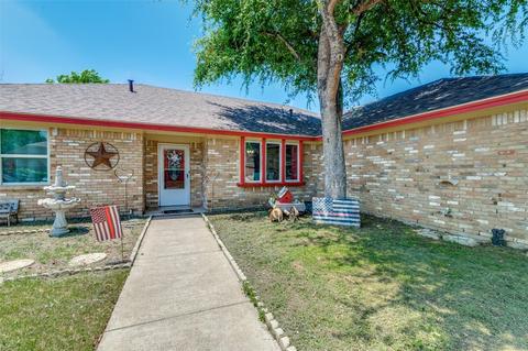 2600 Ashbury Dr, Arlington, TX 76015