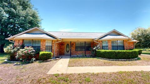 207 Country Ln, Malakoff, TX 75148