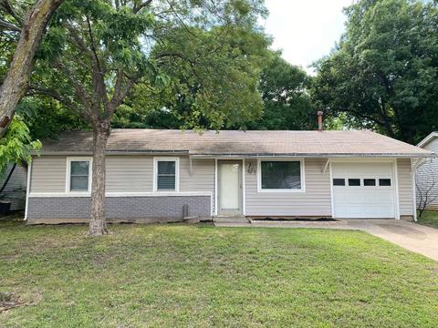 409 Byron St, Fort Worth, TX 76114