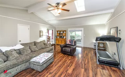 2302 Somersworth Dr, Shreveport, LA 71118