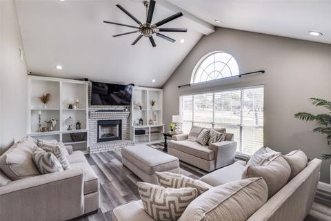 954 Fairway Dr, Duncanville, TX 75137