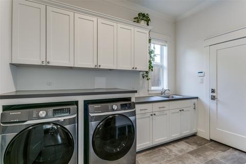 707 E Wall St, Grapevine, TX 76051 photo 33