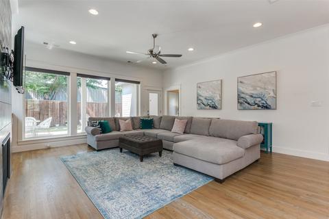 707 E Wall St, Grapevine, TX 76051 photo 7