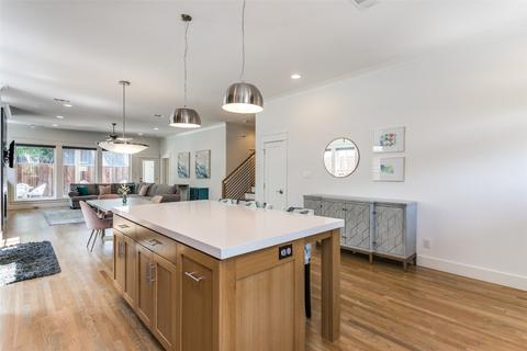 707 E Wall St, Grapevine, TX 76051 photo 14
