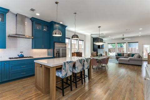707 E Wall St, Grapevine, TX 76051 photo 2