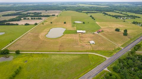 204 Acs County Rd 4701, Commerce, TX 75428