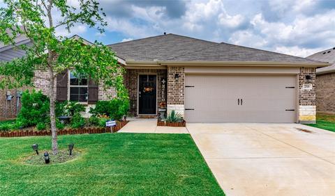 2318 Bellewood Ct, Crandall, TX 75114