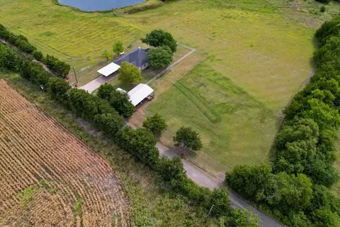 1172 County Road 3710, Leonard, TX 75452