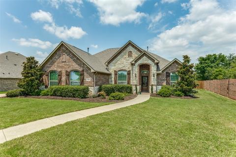 8305 Rock Valley Dr, Rowlett, TX 75089