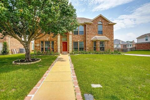 1505 Chateau Ln, Mansfield, TX 76063