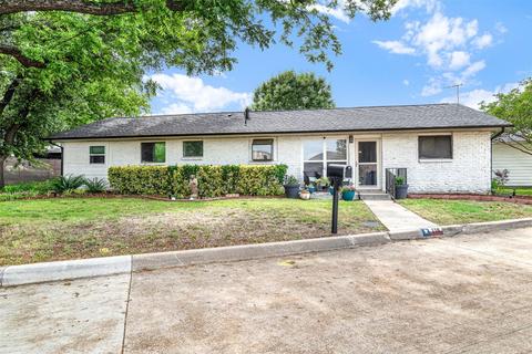 110 Lakeside Dr, Little Elm, TX 75068