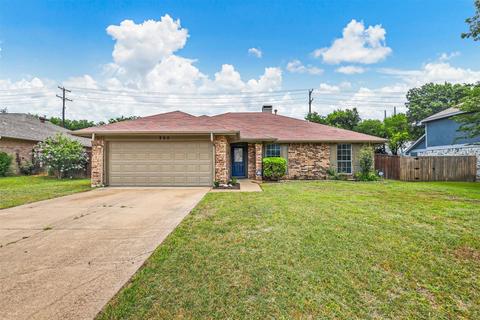 205 Meadowbrooke Dr, Cedar Hill, TX 75104