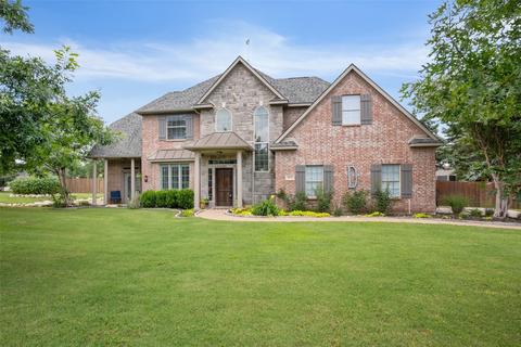 3631 Laura Ct, Midlothian, TX 76065