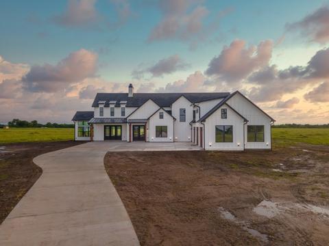 243 Vz Cr 3820, Wills Point, TX 75169
