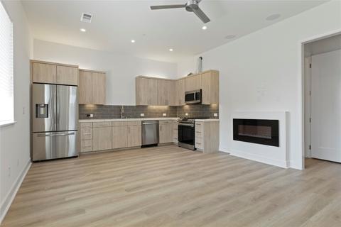 1901 S Harwood St #101, Dallas, TX 75215