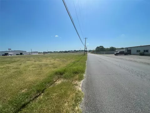 0000 Duck Creek Rd, Sanger, TX 76266